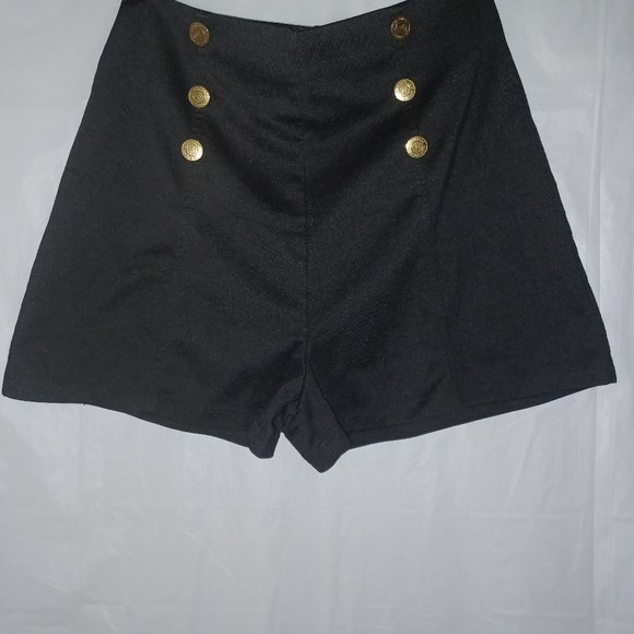 Nicki Minaj Pants - NICKI MINAJ JUNIOR GOLD TONE BUTTON SHORTS